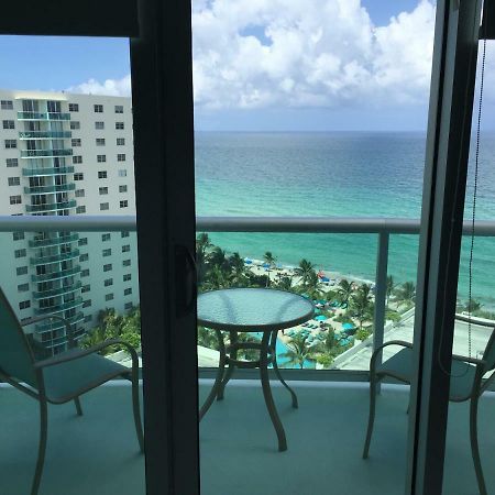 Hollywood On Beach Apartment Exterior foto